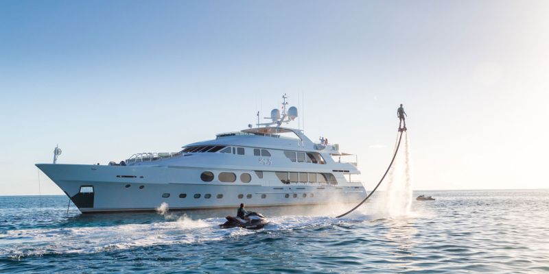 Cabinet d'avocats spécialisé en droit maritime, droit de la plaisance et droit des transports maritimes sur la Côte d'Azur : Marseille, Nice, Cannes, Monaco.